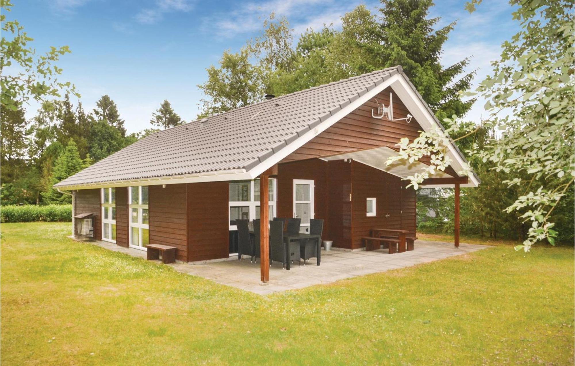 Beautiful Home In Ansager With Wifi Bagian luar foto